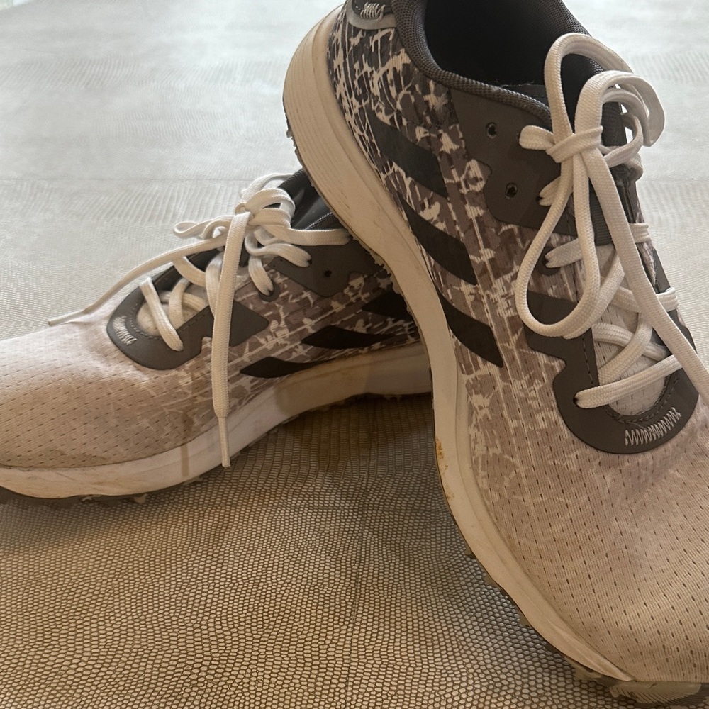 Adidas Men's White and Black Athletic Shoes